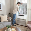 LG Medium Room Window Air Conditioner , Remote Included ( 115-Volt , 10000-BTU )