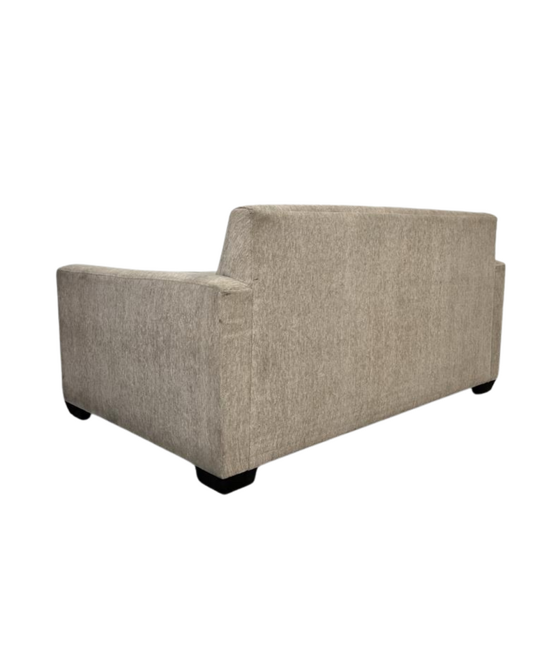 Sigla Furniture Modern Loveseat– Contemporary Low-Profile Design