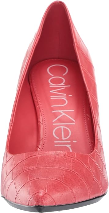 Calvin Klein Gayle Size 8W Croc Embossed Coral