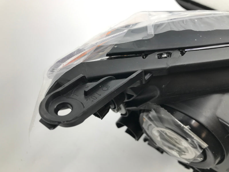 Dreenfl 2016-2018 Toyota RAV4 Headlight Assembly Driver and Passenger Side (Black Housing Amber Reflector)