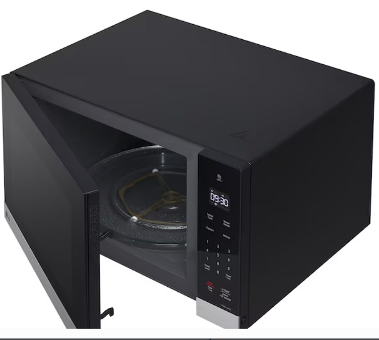 LG 2-cu ft Large 1200 -Watt Inverter Technology Countertop Microwave ( Stainless Steel )